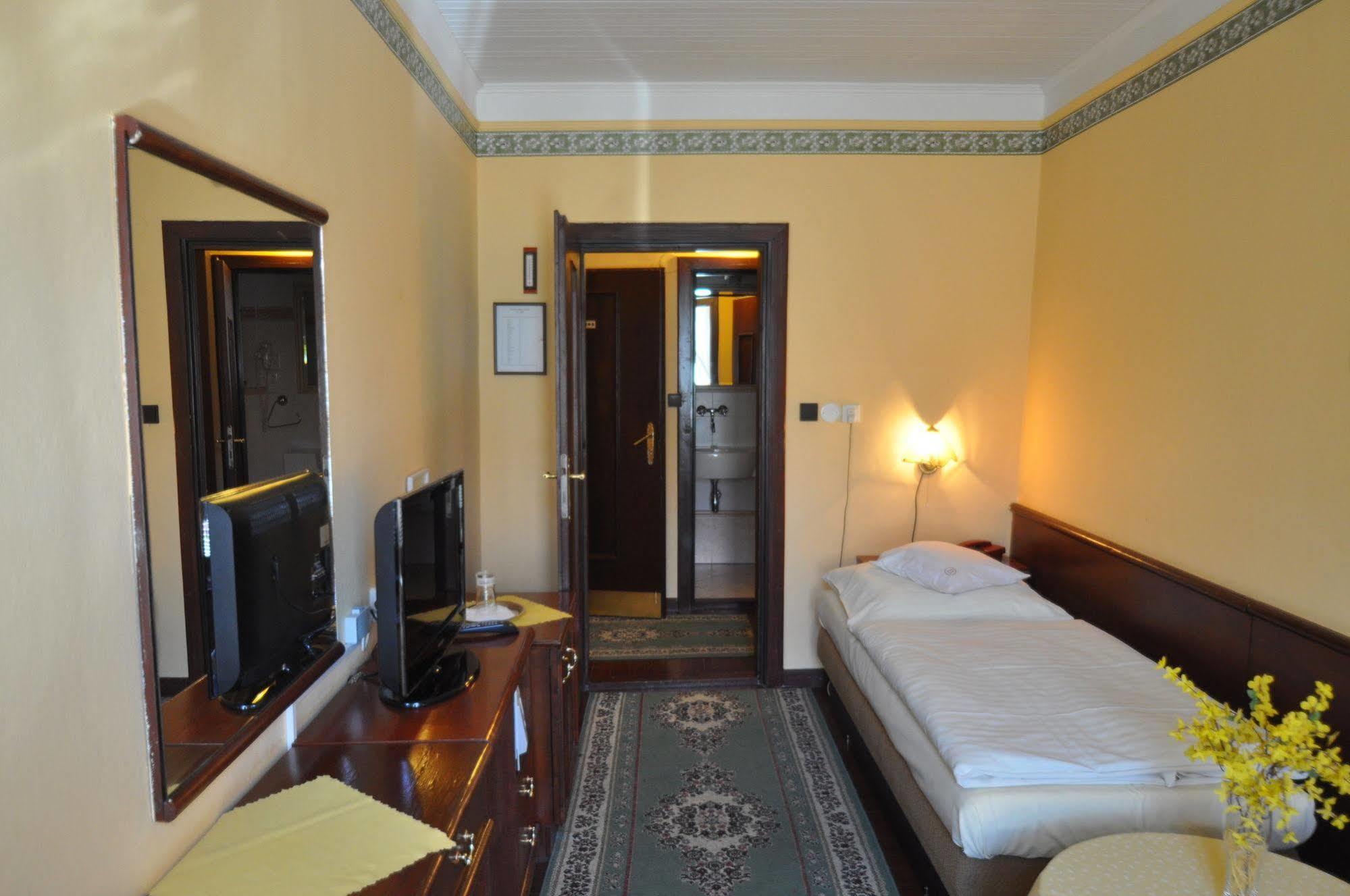 Levoča Garni -Hotel Barbakan מראה חיצוני תמונה